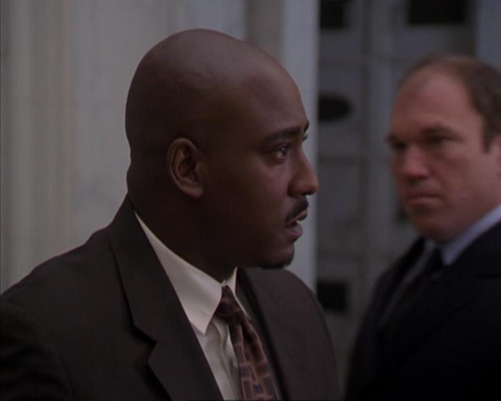 Charmed-Online-dot-316DeathTakesAHalliwell1898.jpg