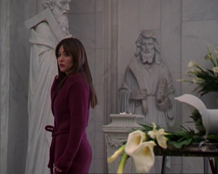 Charmed-Online-dot-316DeathTakesAHalliwell1938.jpg