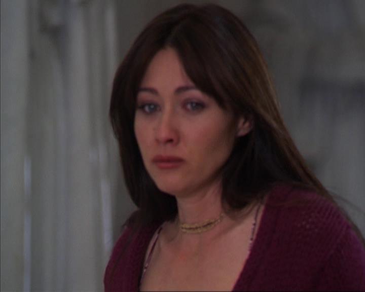 Charmed-Online-dot-316DeathTakesAHalliwell1944.jpg