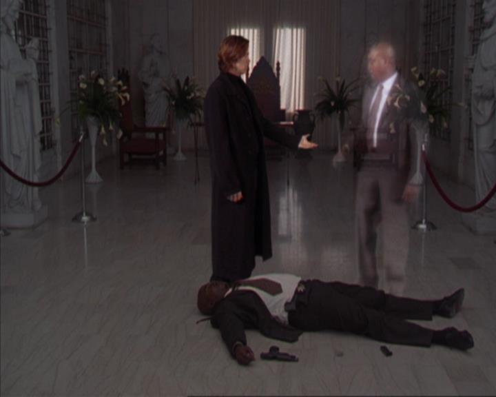 Charmed-Online-dot-316DeathTakesAHalliwell1954.jpg
