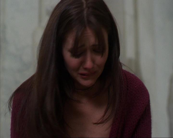 Charmed-Online-dot-316DeathTakesAHalliwell2009.jpg