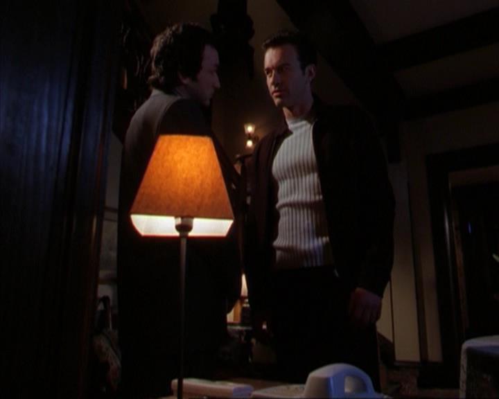 Charmed-Online-dot-316DeathTakesAHalliwell2034.jpg