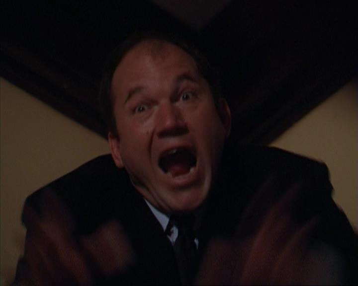 Charmed-Online-dot-316DeathTakesAHalliwell2039.jpg