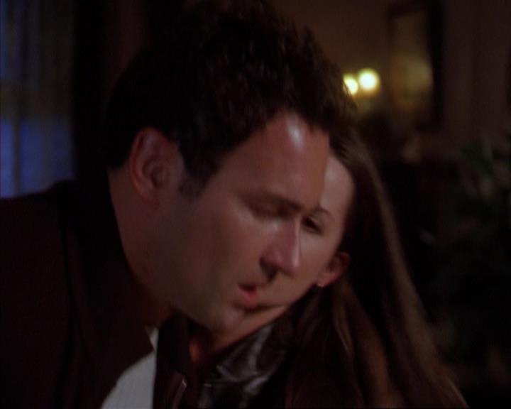 Charmed-Online-dot-316DeathTakesAHalliwell2122.jpg
