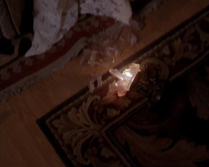 Charmed-Online-dot-316DeathTakesAHalliwell2229.jpg