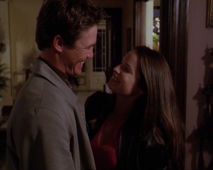 Charmed-Online-dot-316DeathTakesAHalliwell2236.jpg