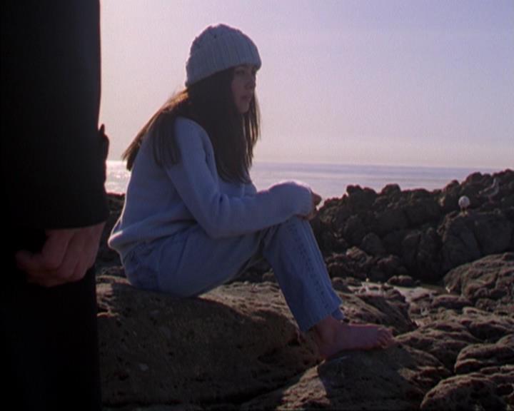 Charmed-Online-dot-316DeathTakesAHalliwell2257.jpg