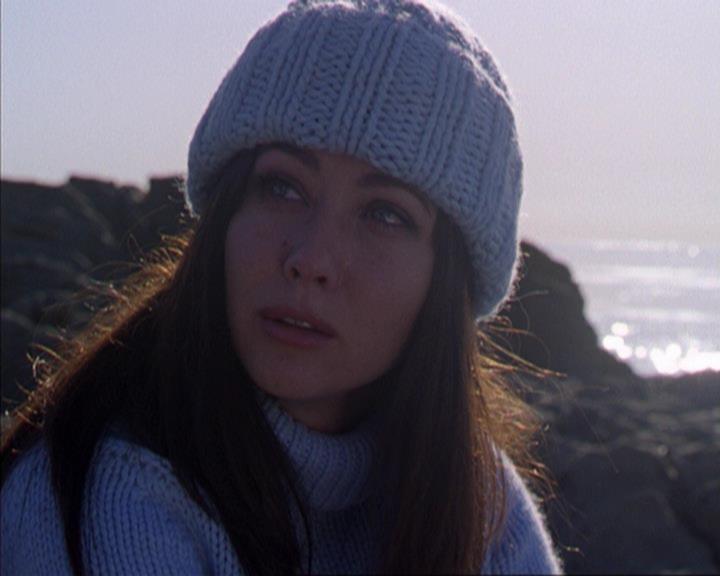 Charmed-Online-dot-316DeathTakesAHalliwell2264.jpg