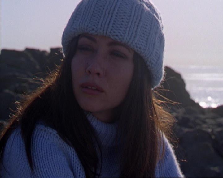 Charmed-Online-dot-316DeathTakesAHalliwell2277.jpg