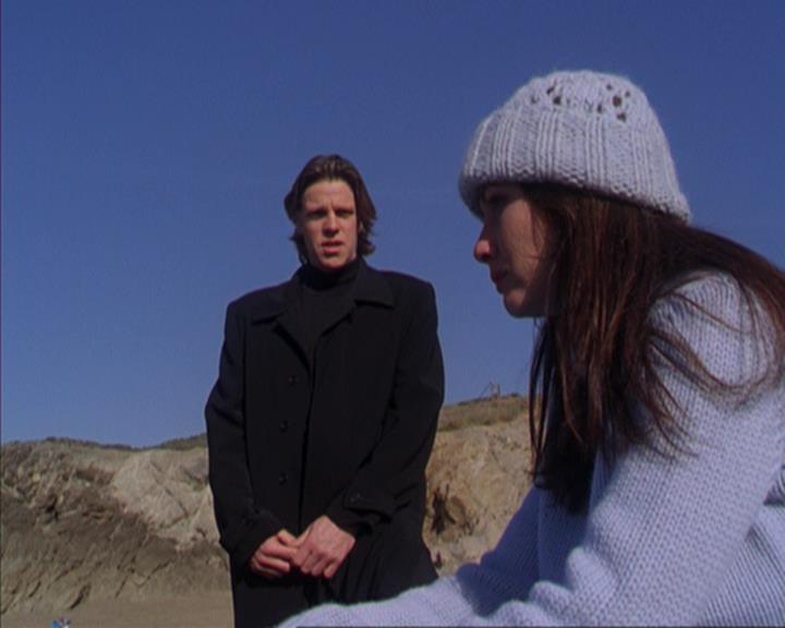 Charmed-Online-dot-316DeathTakesAHalliwell2281.jpg
