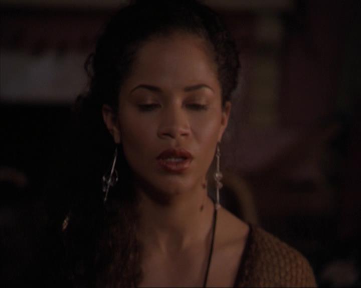 Charmed-Online-dot-317Pre-Witched0148.jpg