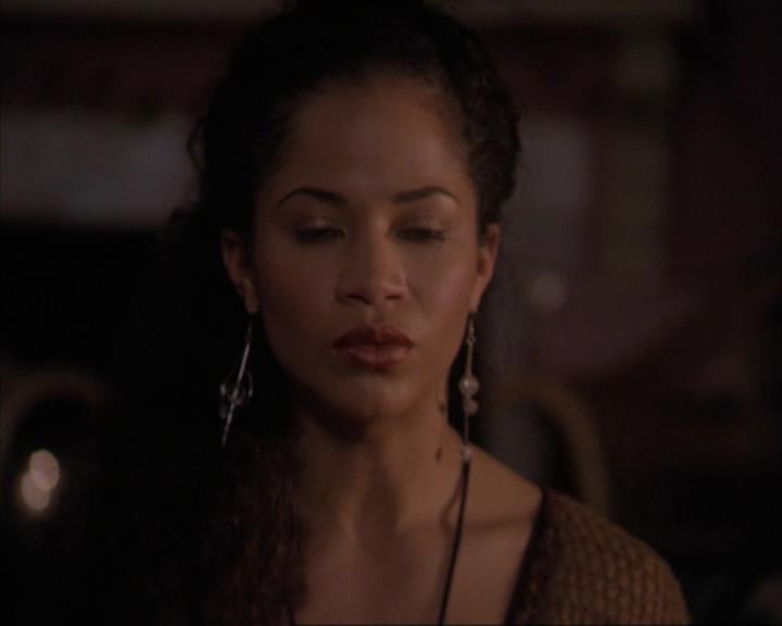 Charmed-Online-dot-317Pre-Witched0149.jpg
