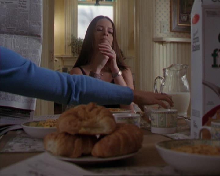 Charmed-Online-dot-317Pre-Witched0288.jpg