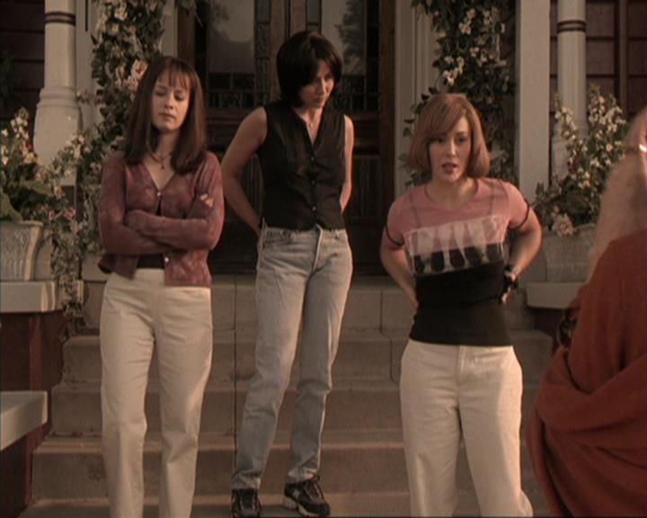 Charmed-Online-dot-317Pre-Witched0690.jpg