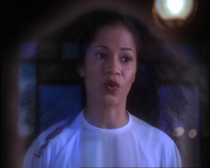 Charmed-Online-dot-317Pre-Witched0971.jpg