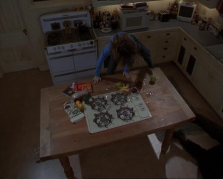 Charmed-Online-dot-317Pre-Witched1105.jpg Charmed-Online-dot-317Pre-Witched1105.jpg