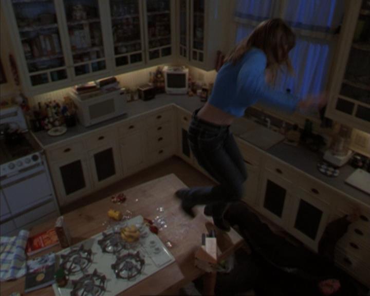 Charmed-Online-dot-317Pre-Witched1106.jpg