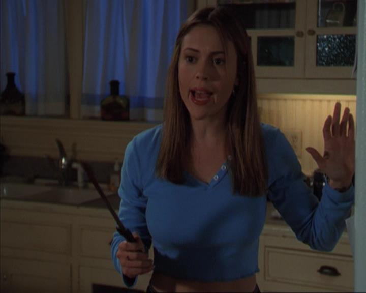 Charmed-Online-dot-317Pre-Witched1125.jpg Charmed-Online-dot-317Pre-Witched1125.jpg