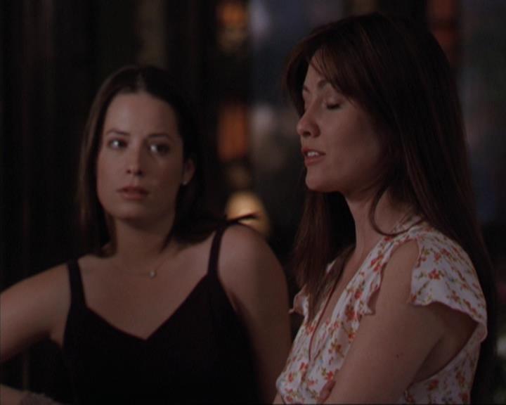 Charmed-Online-dot-317Pre-Witched1177.jpg Charmed-Online-dot-317Pre-Witched1177.jpg