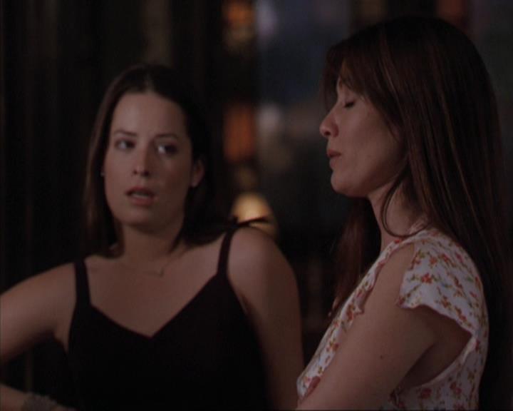 Charmed-Online-dot-317Pre-Witched1178.jpg Charmed-Online-dot-317Pre-Witched1178.jpg