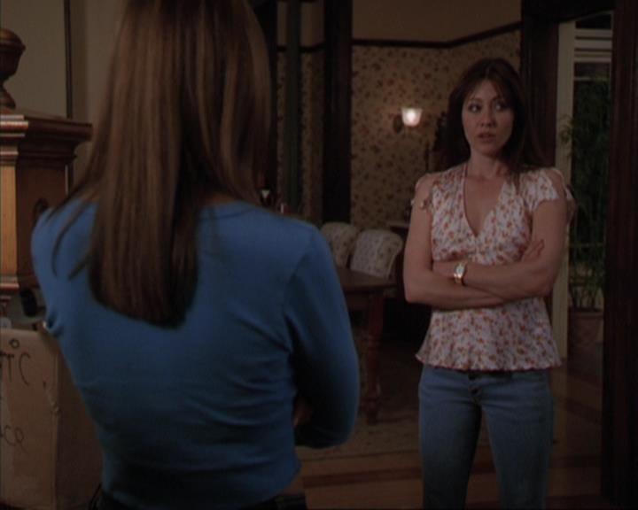 Charmed-Online-dot-317Pre-Witched1201.jpg