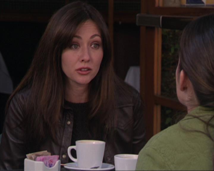 Charmed-Online-dot-317Pre-Witched1325.jpg Charmed-Online-dot-317Pre-Witched1325.jpg