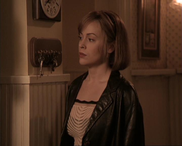 Charmed-Online-dot-317Pre-Witched1460.jpg