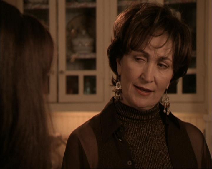 Charmed-Online-dot-317Pre-Witched1489.jpg Charmed-Online-dot-317Pre-Witched1489.jpg