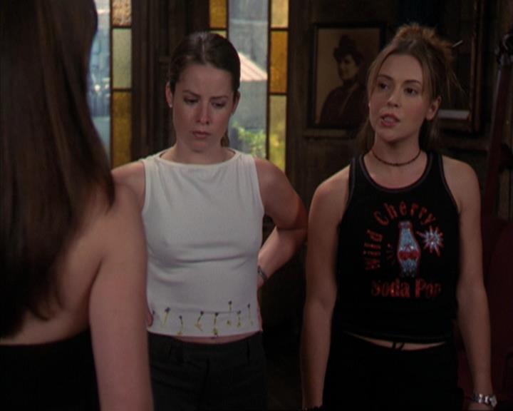 Charmed-Online-dot-317Pre-Witched1813.jpg