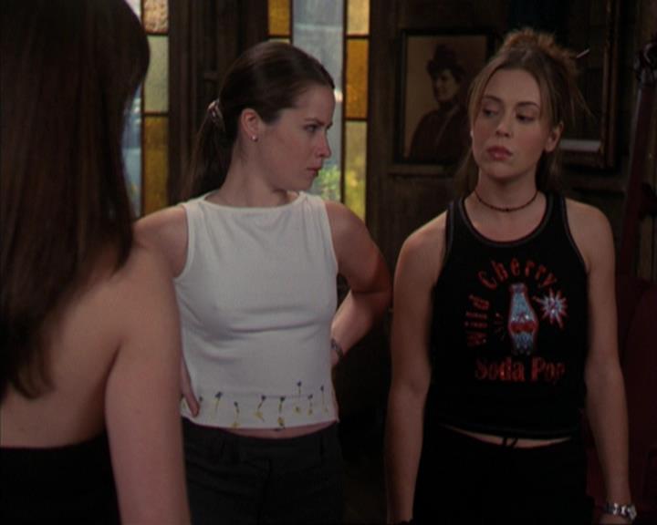 Charmed-Online-dot-317Pre-Witched1815.jpg