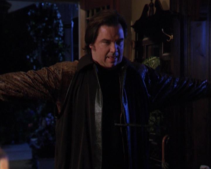 Charmed-Online-dot-317Pre-Witched2149.jpg