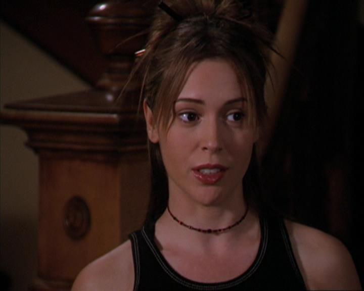Charmed-Online-dot-317Pre-Witched2191.jpg Charmed-Online-dot-317Pre-Witched2191.jpg