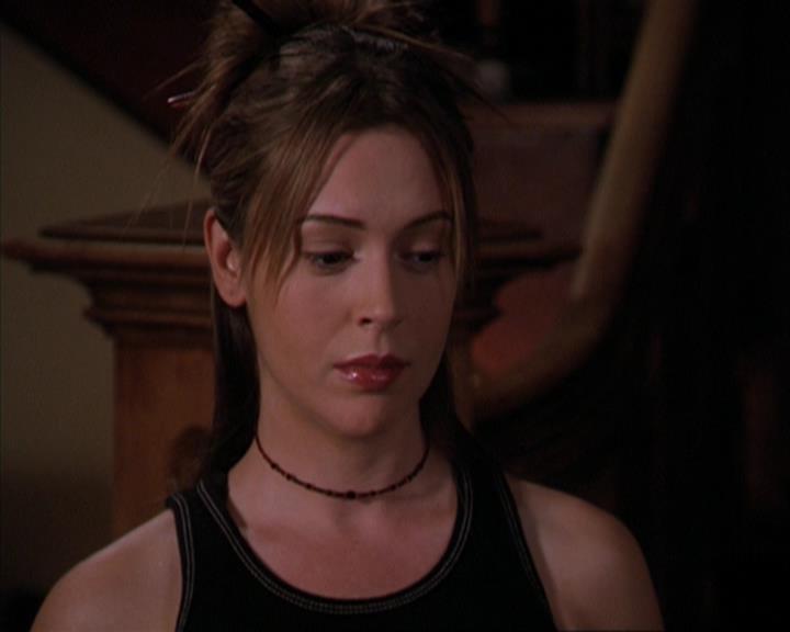 Charmed-Online-dot-317Pre-Witched2197.jpg Charmed-Online-dot-317Pre-Witched2197.jpg