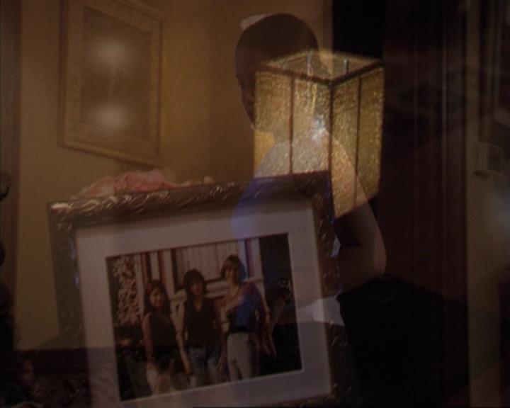 Charmed-Online-dot-317Pre-Witched2230.jpg Charmed-Online-dot-317Pre-Witched2230.jpg