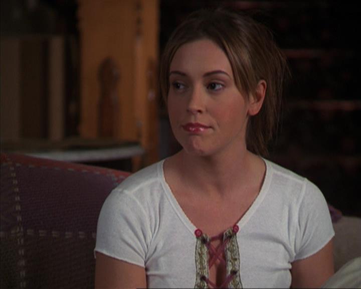 Charmed-Online-dot-317Pre-Witched2349.jpg