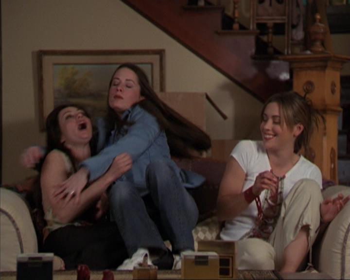 Charmed-Online-dot-317Pre-Witched2365.jpg
