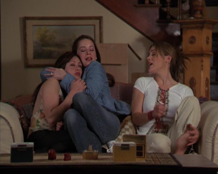 Charmed-Online-dot-317Pre-Witched2366.jpg
