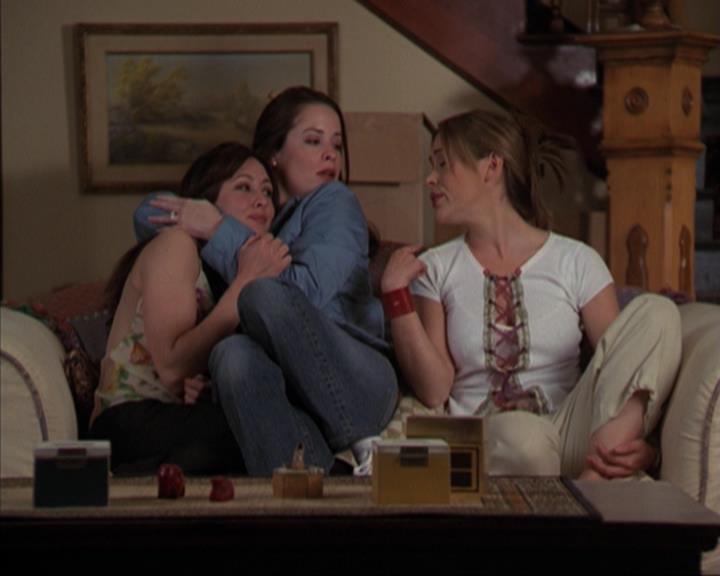 Charmed-Online-dot-317Pre-Witched2368.jpg