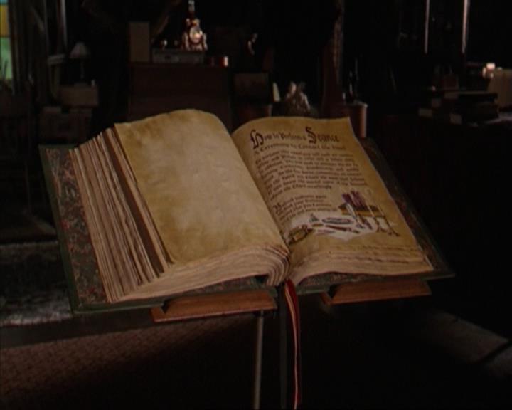 Charmed-Online-dot-317Pre-Witched2389.jpg Charmed-Online-dot-317Pre-Witched2389.jpg