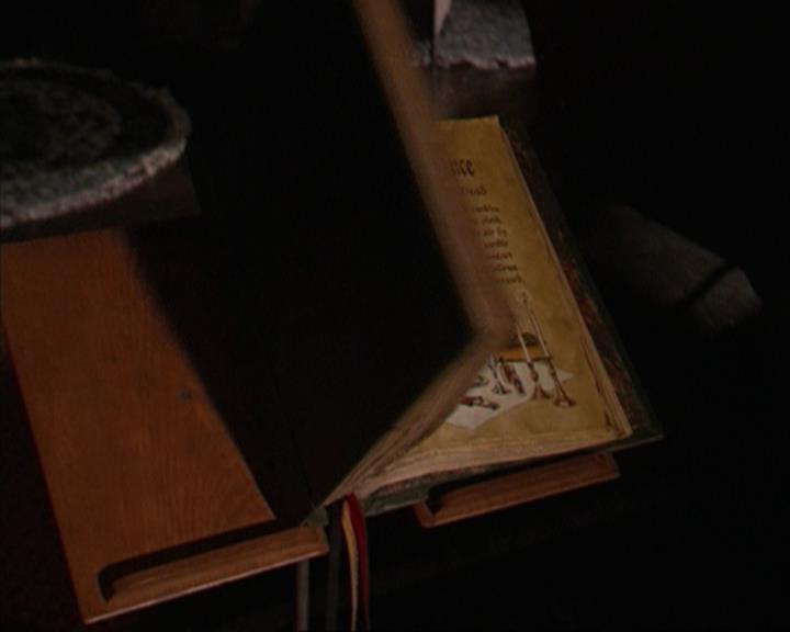 Charmed-Online-dot-317Pre-Witched2391.jpg