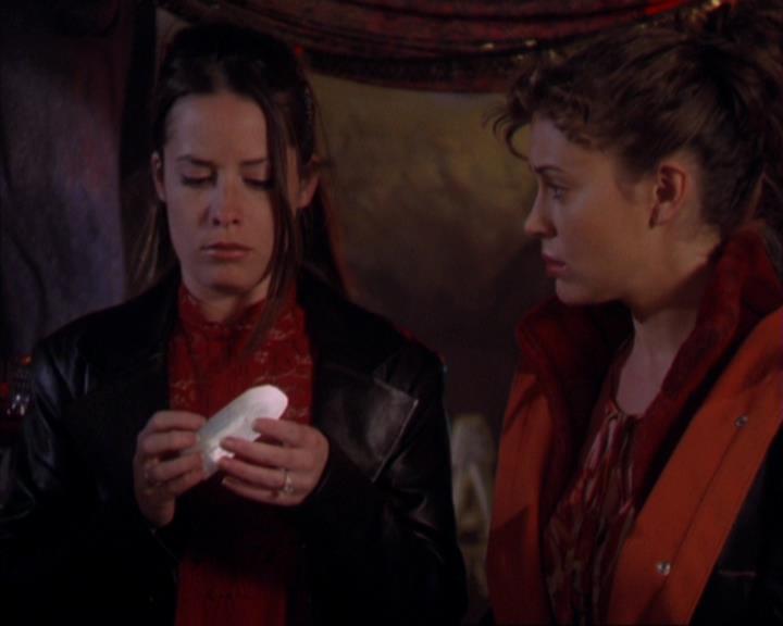 Charmed-Online-dot-318SinFrancisco2125.jpg Charmed-Online-dot-318SinFrancisco2125.jpg