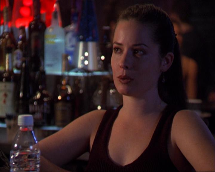 Charmed-Online-dot-319TheDemonWhoCameInFromTheCold0029.jpg