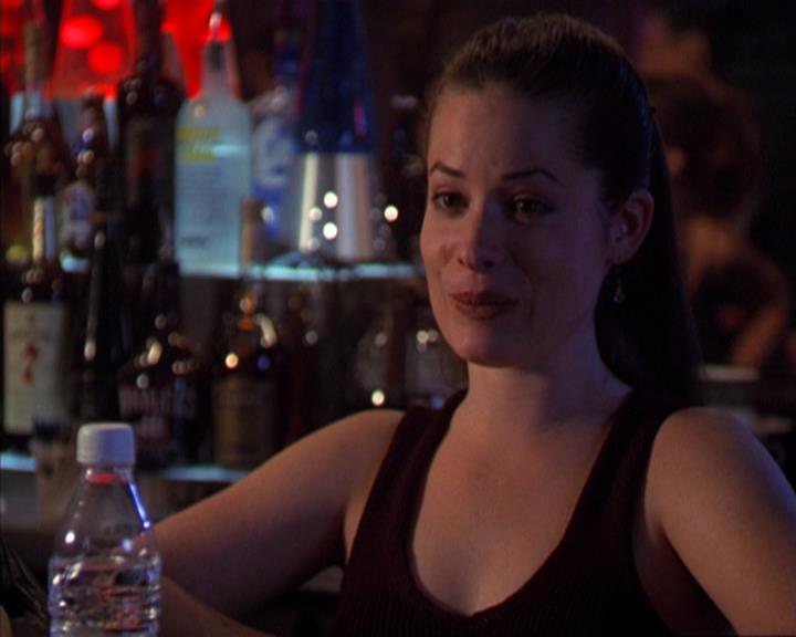 Charmed-Online-dot-319TheDemonWhoCameInFromTheCold0034.jpg