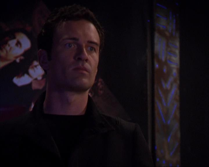 Charmed-Online-dot-319TheDemonWhoCameInFromTheCold0047.jpg Charmed-Online-dot-319TheDemonWhoCameInFromTheCold0047.jpg