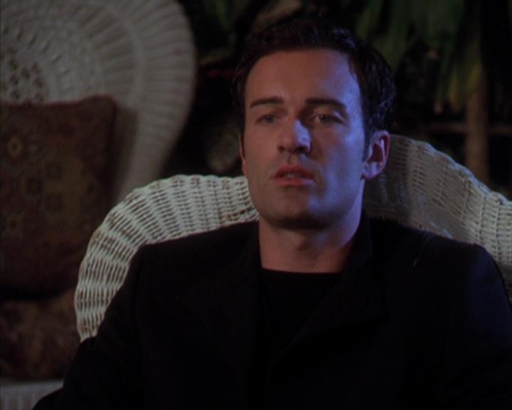 Charmed-Online-dot-319TheDemonWhoCameInFromTheCold0436.jpg