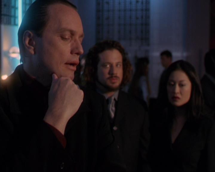 Charmed-Online-dot-319TheDemonWhoCameInFromTheCold0503.jpg