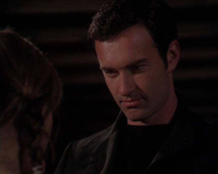 Charmed-Online-dot-319TheDemonWhoCameInFromTheCold0587.jpg