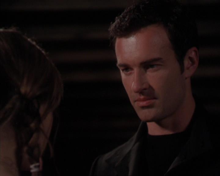 Charmed-Online-dot-319TheDemonWhoCameInFromTheCold0596.jpg