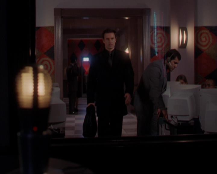 Charmed-Online-dot-319TheDemonWhoCameInFromTheCold0680.jpg