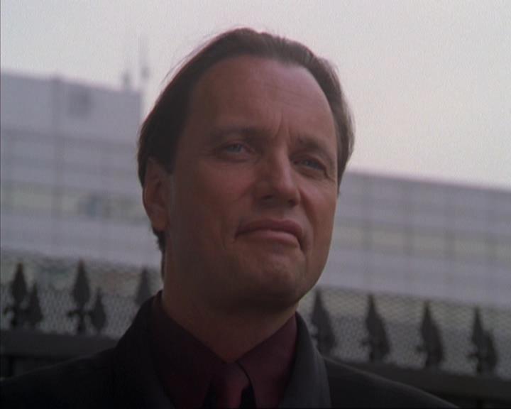 Charmed-Online-dot-319TheDemonWhoCameInFromTheCold1335.jpg